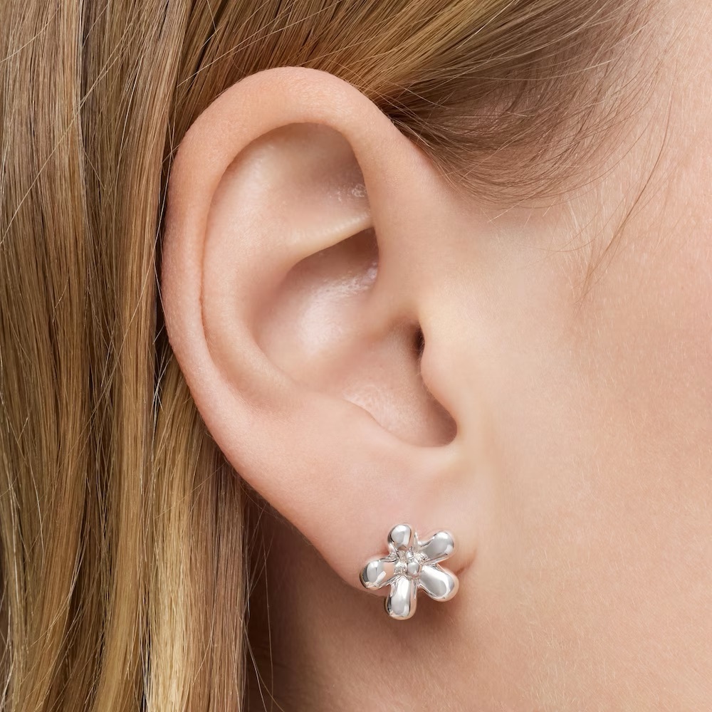 Tous Daisy Silver Flower Stud Earrings